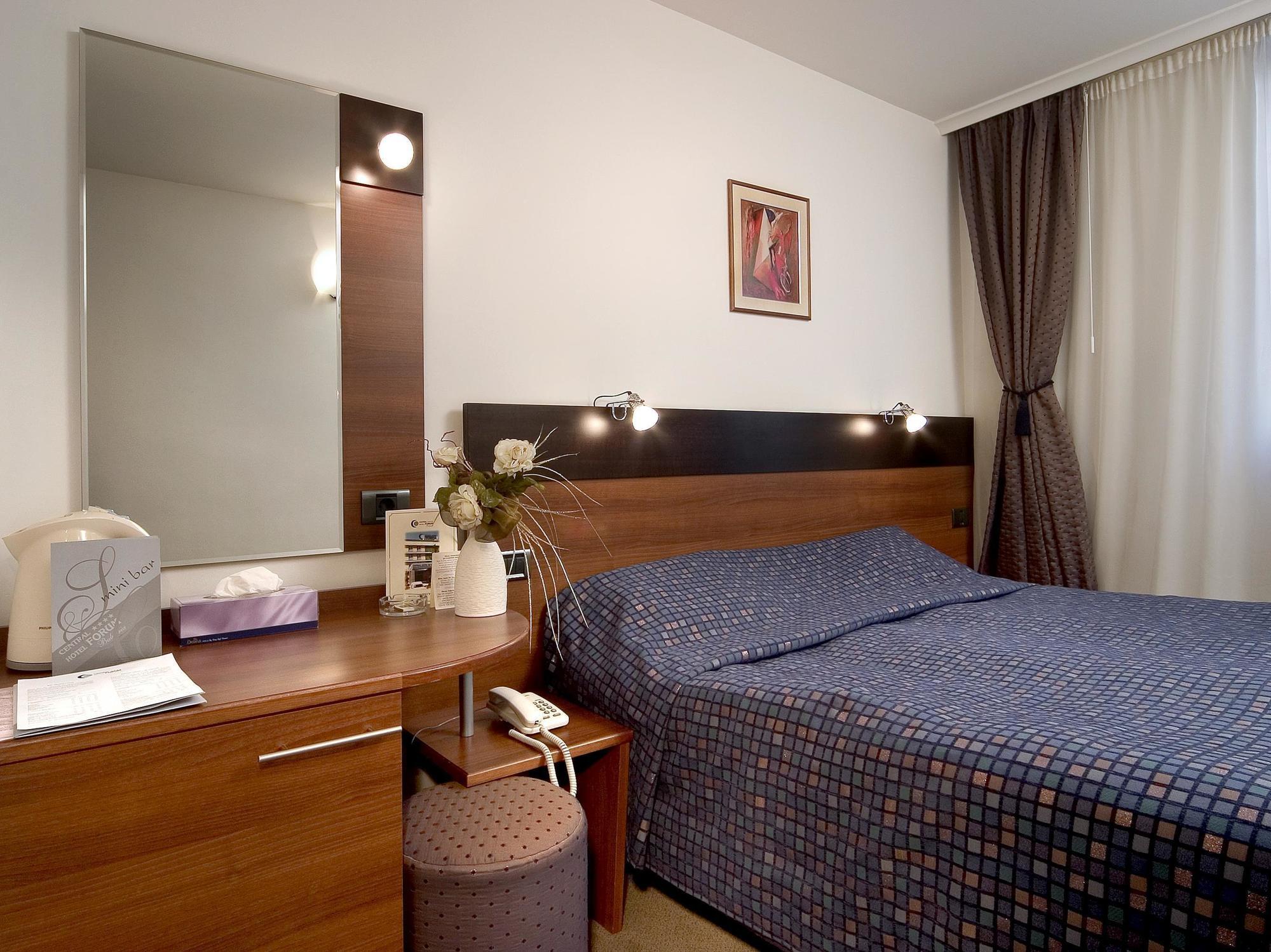 Hotel Forum - Free Parking Sófia Quarto foto